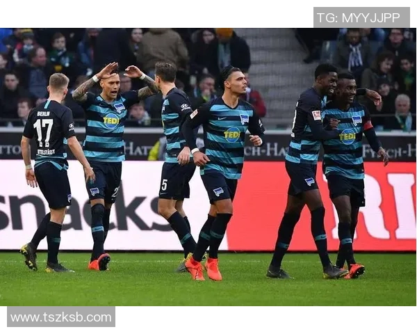 安联纽伦堡客场惨败,保级危机之下 安联纽伦堡客场惨败,保级危机之下