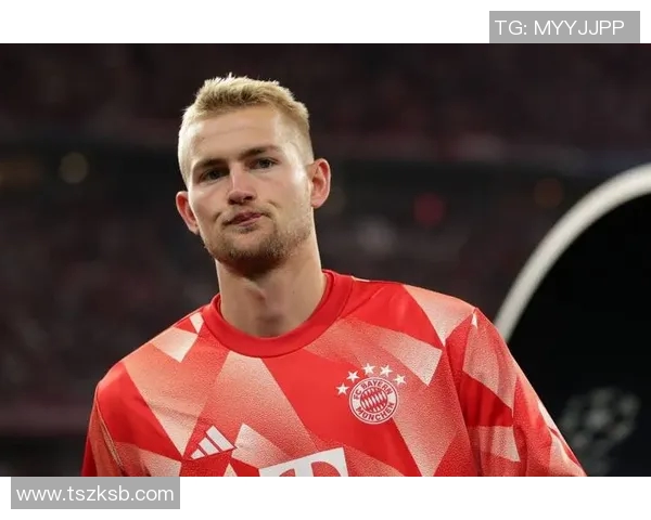 德里赫特将在下一场比赛中担任首发，教练信任他的表现