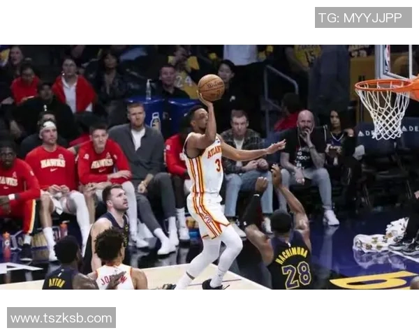 老鹰客场惜败湖人，失去三连胜：一场激情与遗憾交织的对决